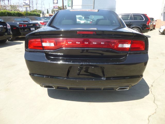 2012 Dodge Charger SE