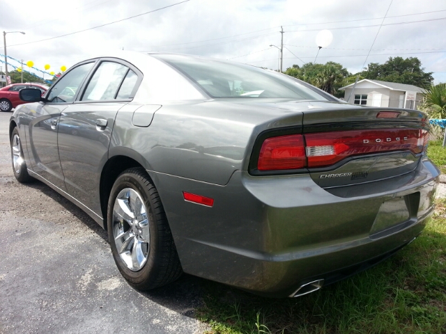 2012 Dodge Charger SE