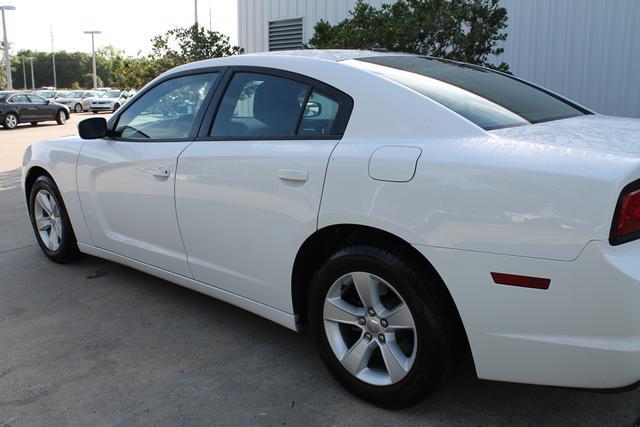 2012 Dodge Charger SE