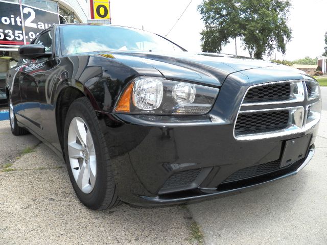 2012 Dodge Charger SE