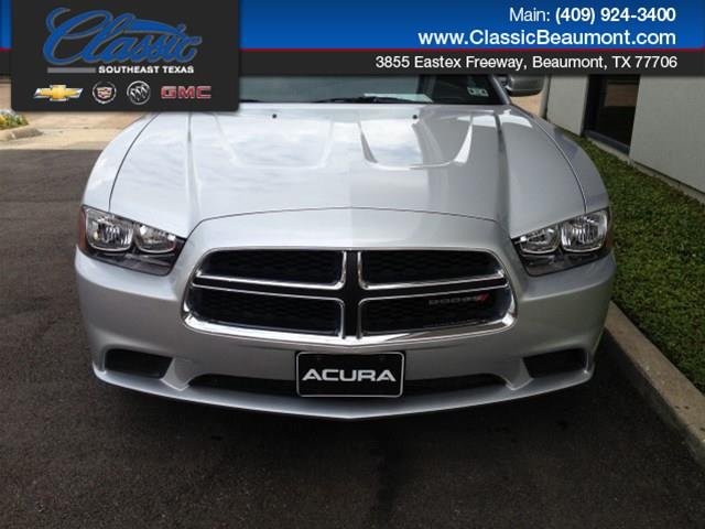 2012 Dodge Charger SE