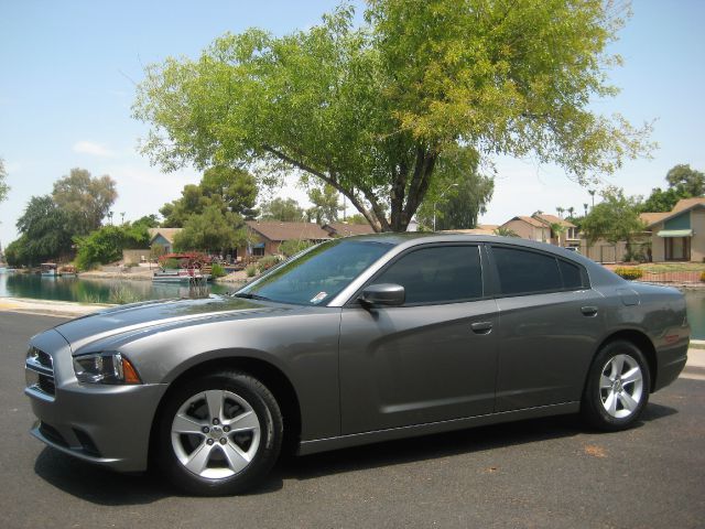 2012 Dodge Charger SE