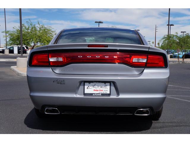 2013 Dodge Charger SE