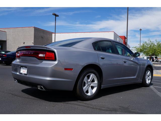 2013 Dodge Charger SE