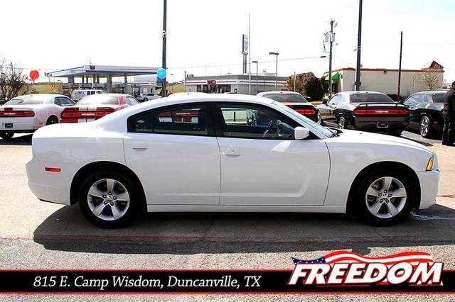 2013 Dodge Charger SE