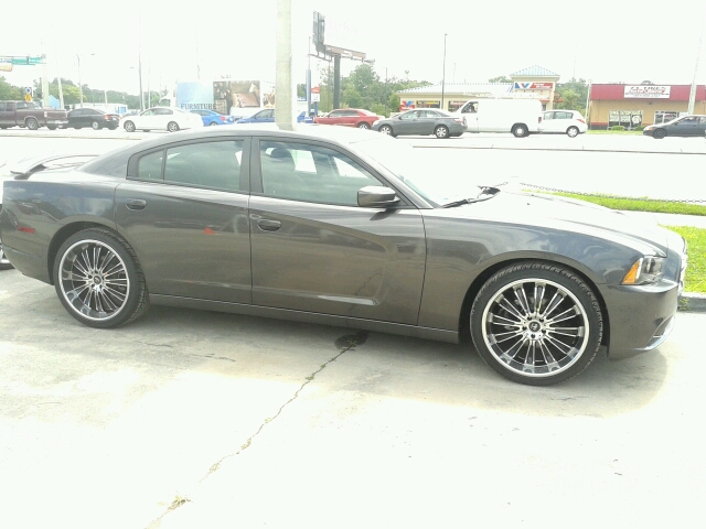 2013 Dodge Charger SE