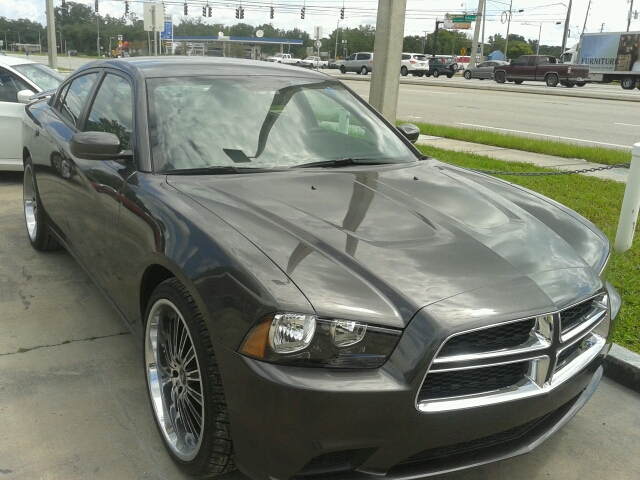 2013 Dodge Charger SE