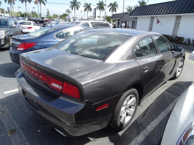 2013 Dodge Charger SE