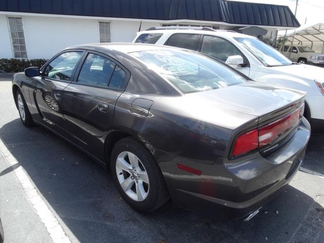 2013 Dodge Charger SE