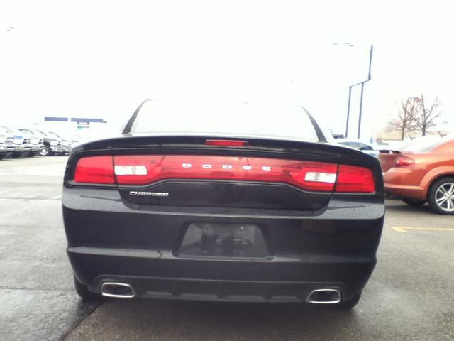 2013 Dodge Charger SE