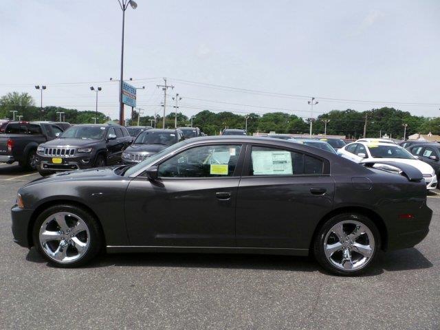 2013 Dodge Charger SE