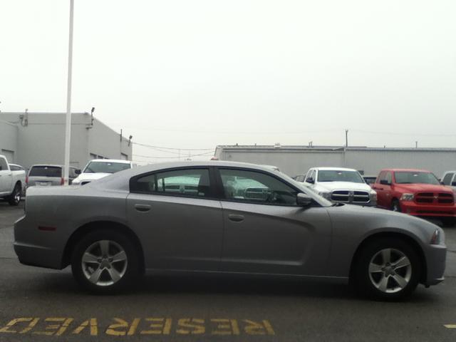 2013 Dodge Charger SE