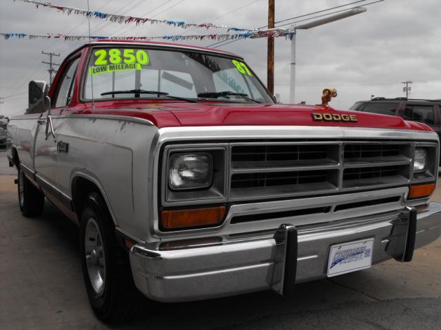 1987 Dodge D150 Pickup 4wd