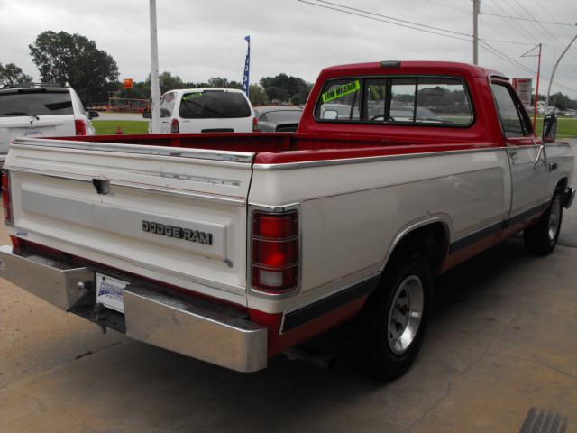 1987 Dodge D150 Pickup 4wd