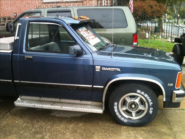 1988 Dodge Dakota Unknown