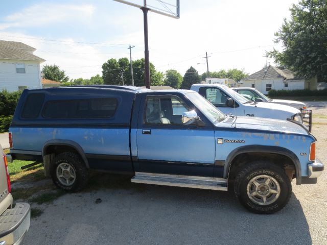 1990 Dodge Dakota Hybrid Sedan 4D