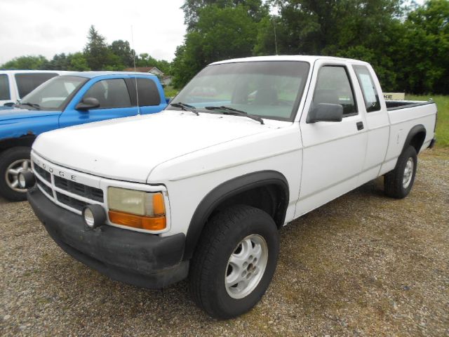 1994 Dodge Dakota SXT Ext Cab