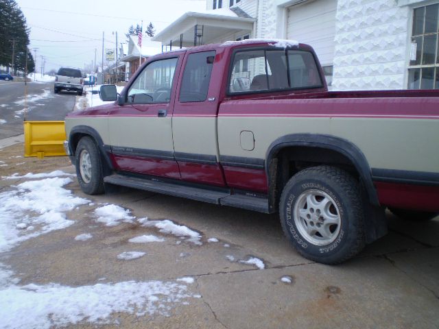 1995 Dodge Dakota SXT Ext Cab