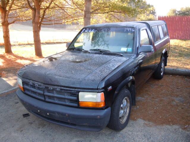 1996 Dodge Dakota Base