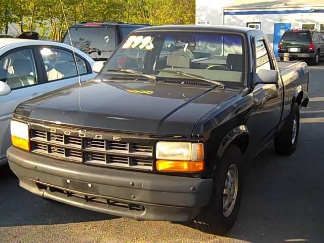 1996 Dodge Dakota Base