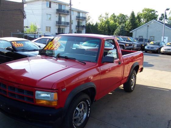 1996 Dodge Dakota Base