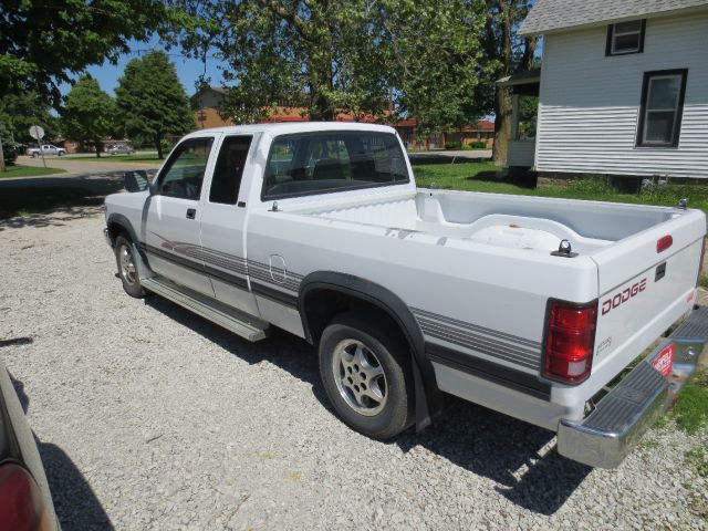 1996 Dodge Dakota Premier 4x4 SUV