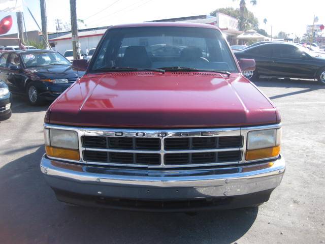 1996 Dodge Dakota Base