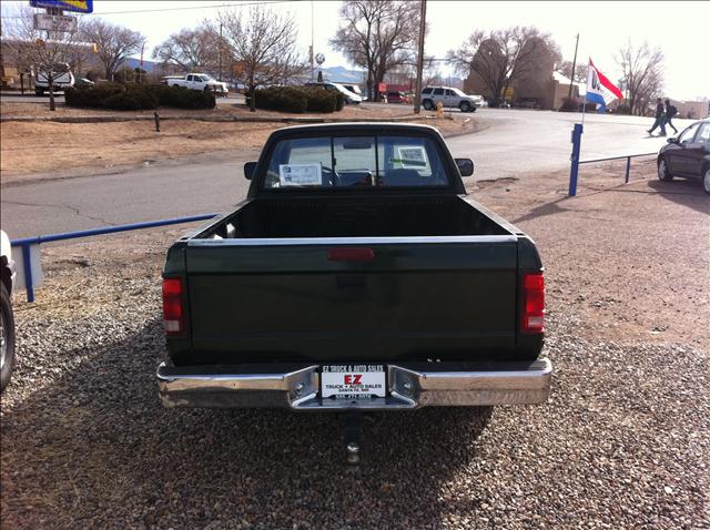 1996 Dodge Dakota Base