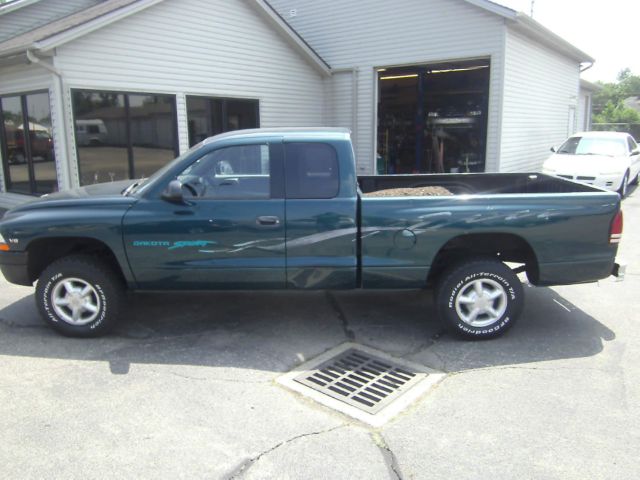 1997 Dodge Dakota 2dr Sport Coupe AMG