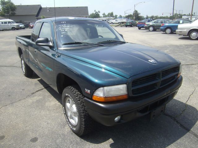 1997 Dodge Dakota 2dr Sport Coupe AMG