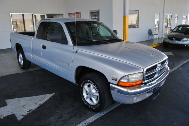 1997 Dodge Dakota Premier 4x4 SUV