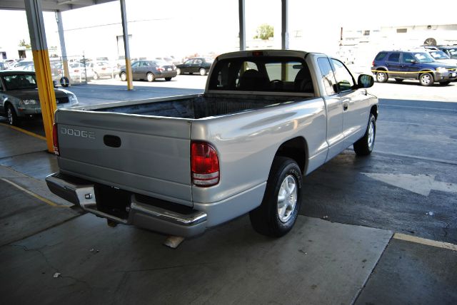 1997 Dodge Dakota Premier 4x4 SUV