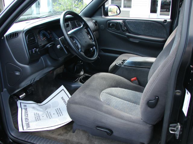 1997 Dodge Dakota Premier 4x4 SUV