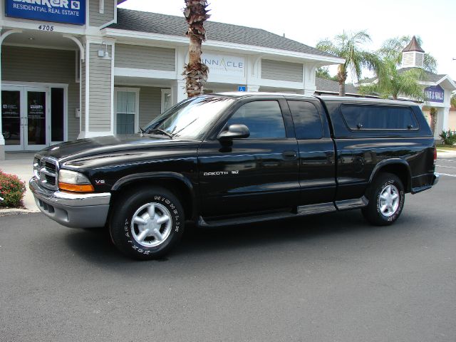 1997 Dodge Dakota Premier 4x4 SUV