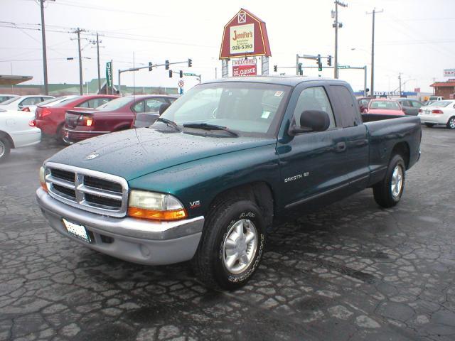 1997 Dodge Dakota Base