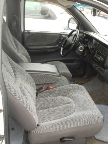 1997 Dodge Dakota Premier 4x4 SUV