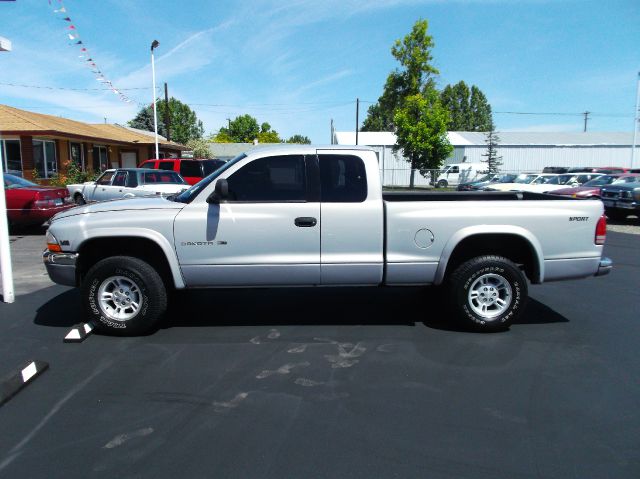 1998 Dodge Dakota 2dr Sport Coupe AMG