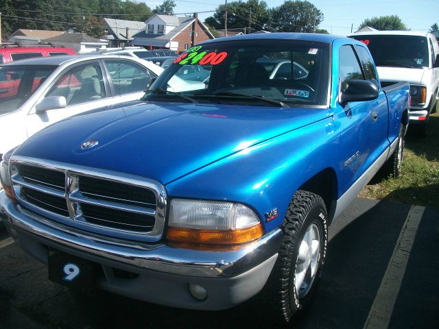 1998 Dodge Dakota Premier 4x4 SUV