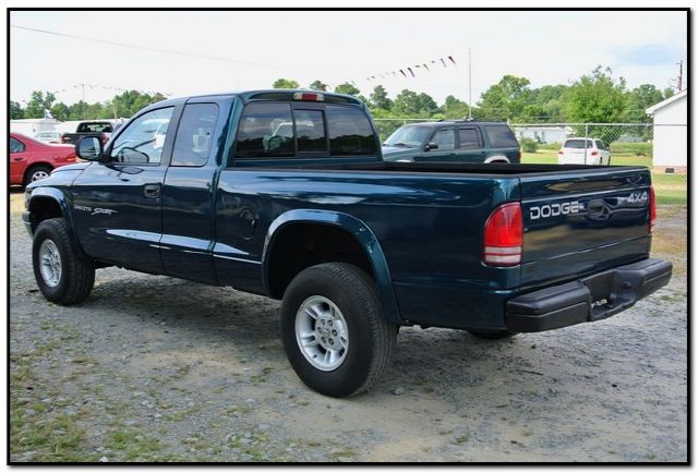 1998 Dodge Dakota 2dr Sport Coupe AMG