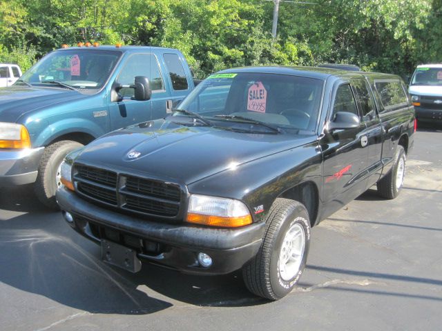 1999 Dodge Dakota 4dr Sdn Auto GLS w/XM