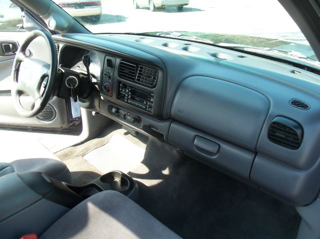 1999 Dodge Dakota Coupe Quattro