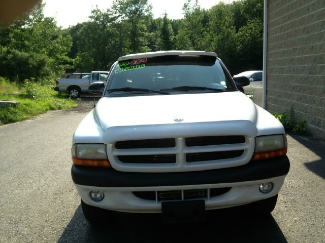 1999 Dodge Dakota 2dr Sport Coupe AMG