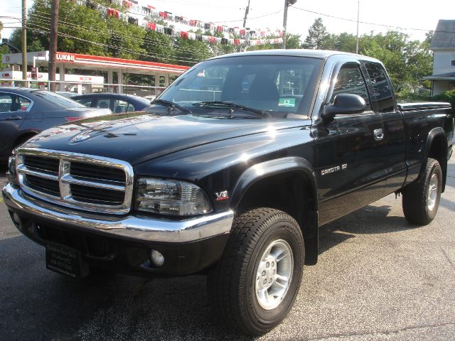 1999 Dodge Dakota 2dr Sport Coupe AMG