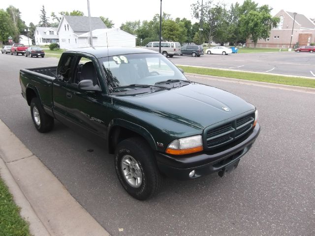 1999 Dodge Dakota 2dr Sport Coupe AMG