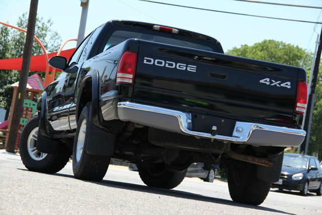 1999 Dodge Dakota 2dr Sport Coupe AMG