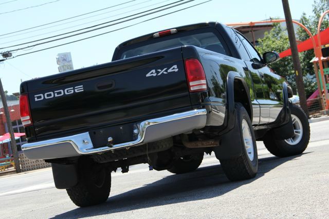 1999 Dodge Dakota 2dr Sport Coupe AMG