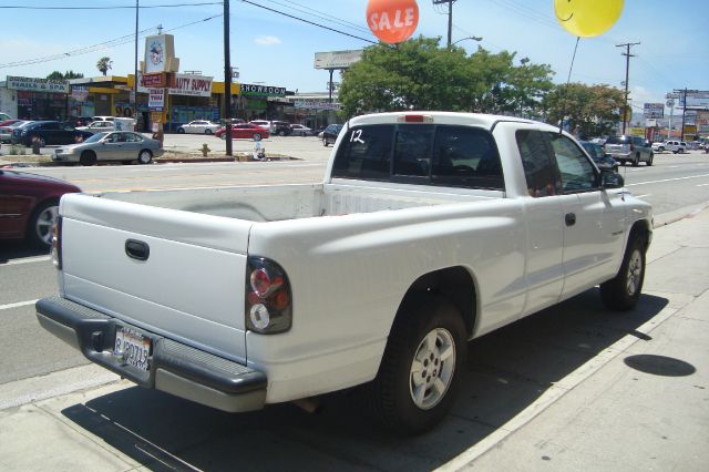 1999 Dodge Dakota Premier 4x4 SUV