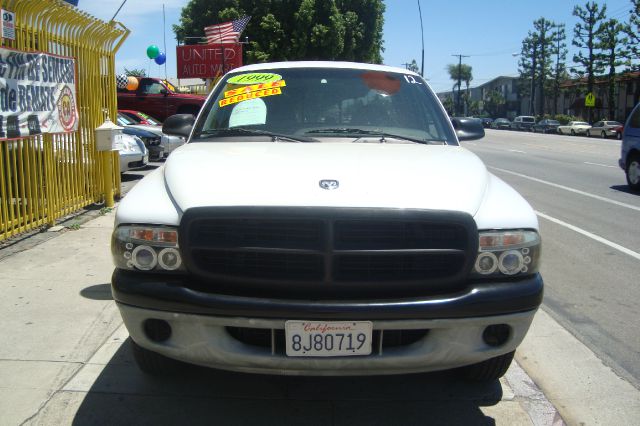 1999 Dodge Dakota Premier 4x4 SUV