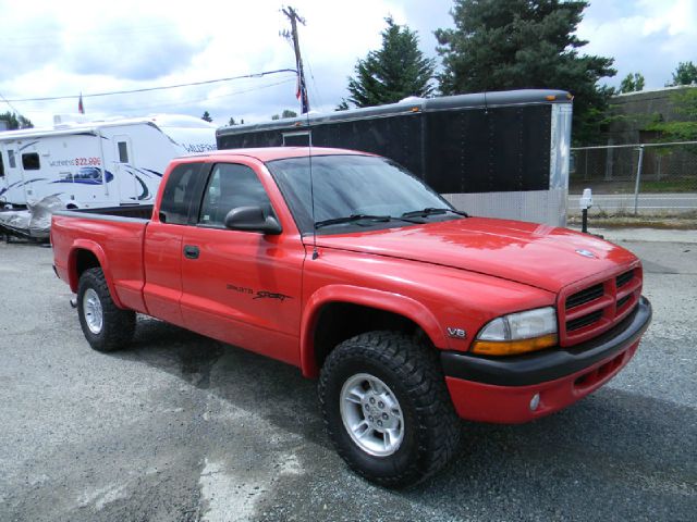 1999 Dodge Dakota 2dr Sport Coupe AMG