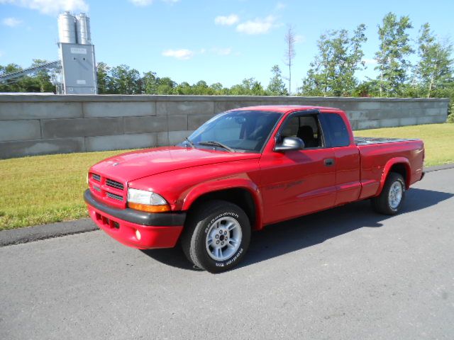 2000 Dodge Dakota Premier 4x4 SUV